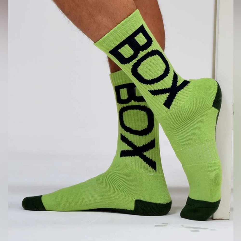 BOX MENSWEAR SPORTS SOCKS - FLUORESCENT FORCE ONE NWT